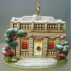 The Banqueting House Lilliput Lane Cottage